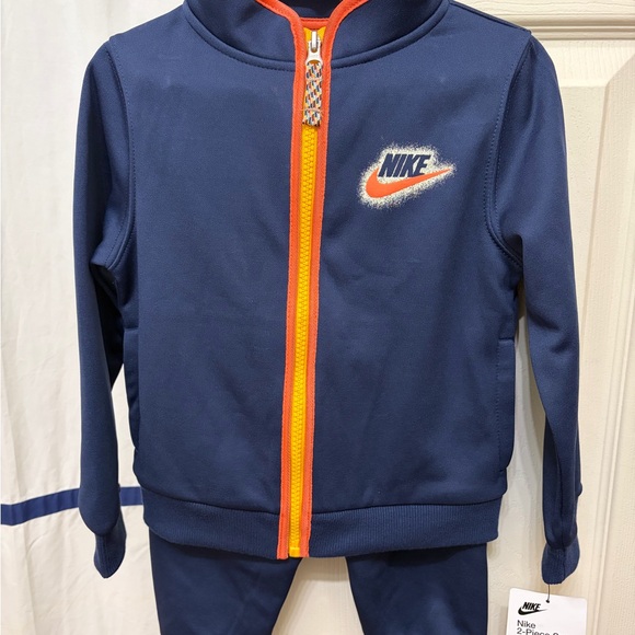 Nike Other - Nike Navy 2-Piece Set with Orange Details